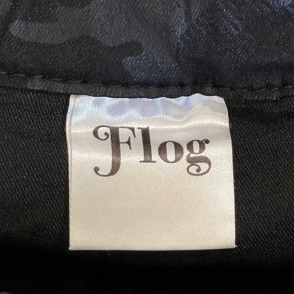 Bevy Flog Shely Pant Black Camo 24 - Picture 13 of 14